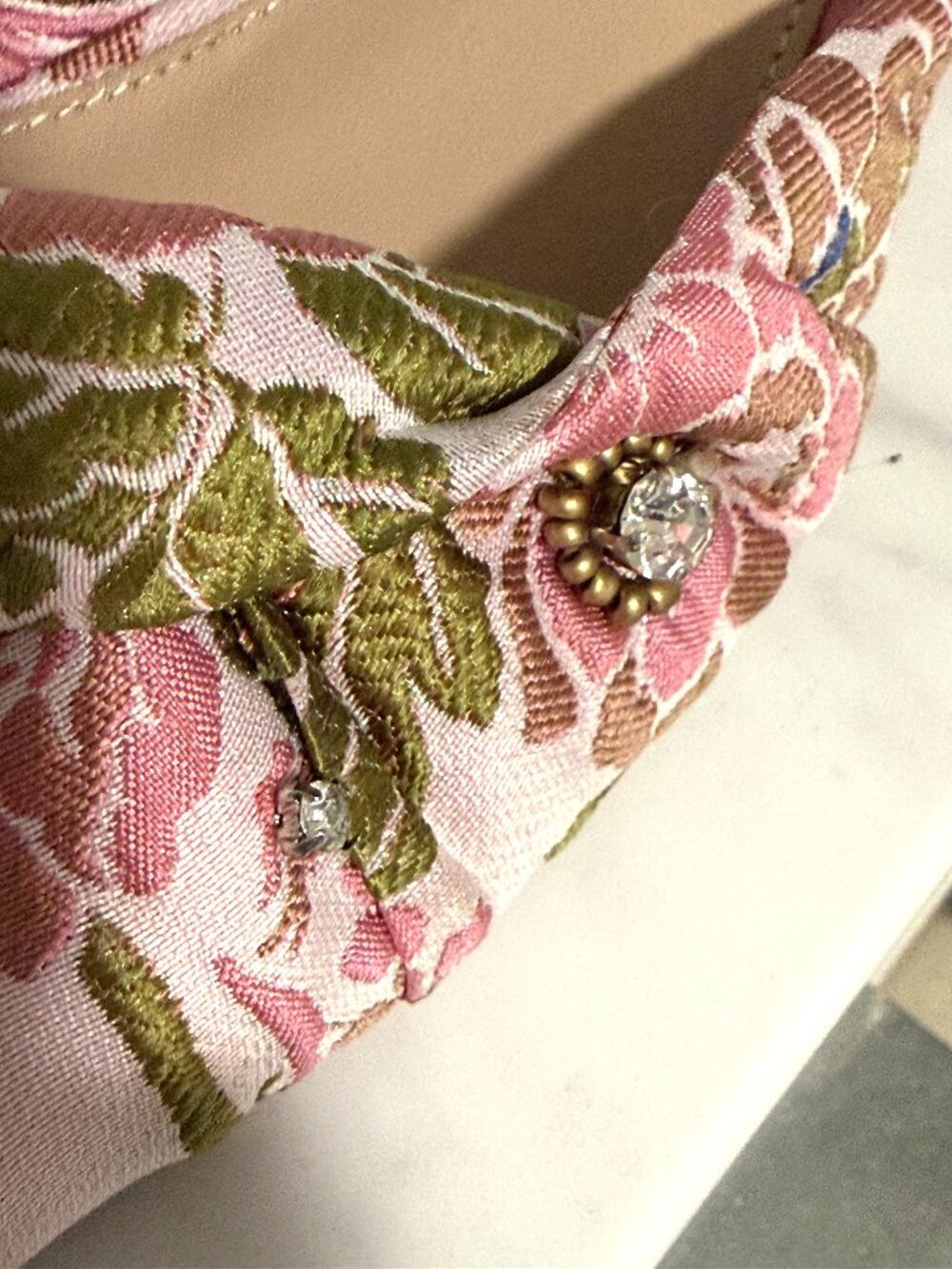 KATY PERRY Tooliped Twisted Sandals - Picture 5 of 12